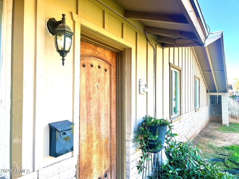 8733 Turney Ave, Phoenix, AZ 85037