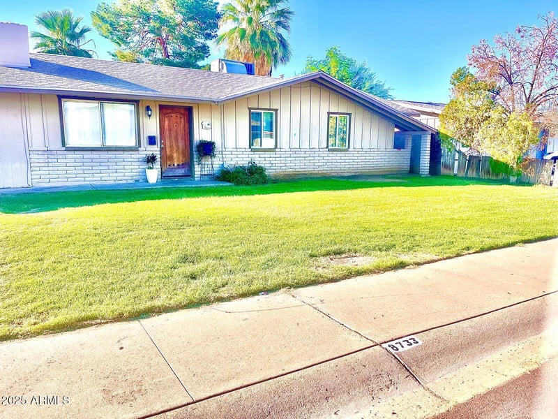 8733 Turney Ave, Phoenix, AZ 85037