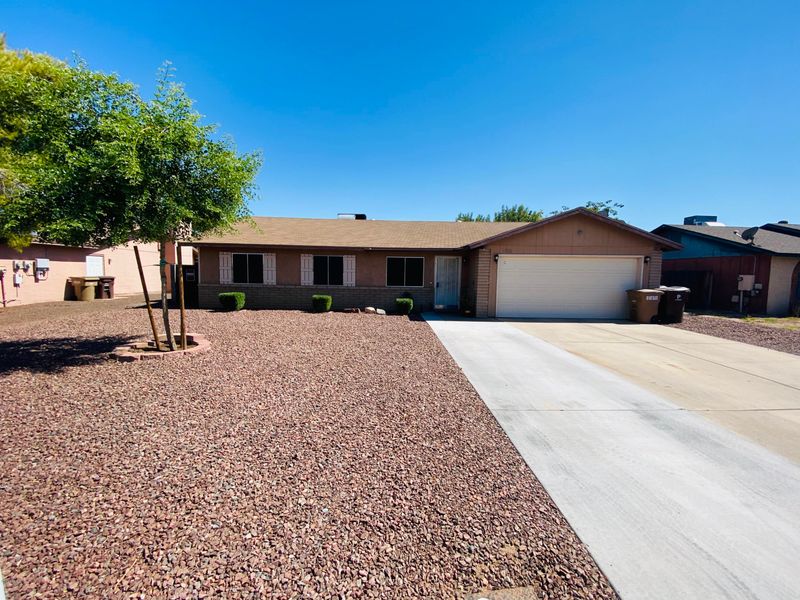 8733 W Monroe St, Peoria, AZ 85345
