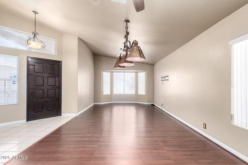 8733 Wethersfield Rd, Peoria, AZ 85381