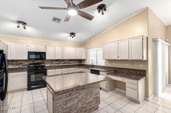 8733 Wethersfield Rd, Peoria, AZ 85381
