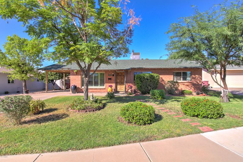 8734 E Monte Vista Rd, Scottsdale, AZ 85257