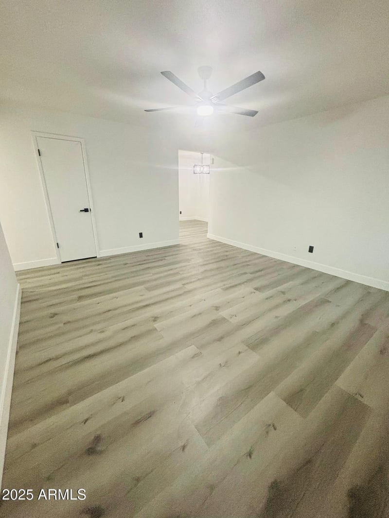 8734 Sahuaro Dr, Peoria, AZ 85345