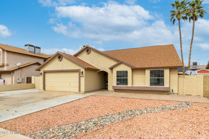 8734 W Windsor Ave, Phoenix, AZ 85037