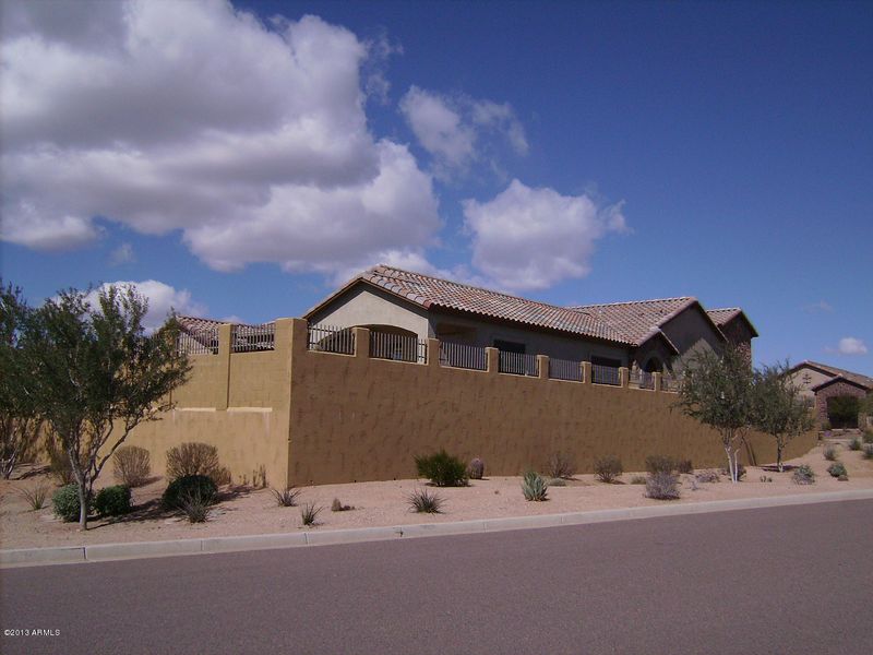 8735 E Ivy St, Mesa, AZ 85207