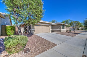 8735 89th Dr, Peoria, AZ 85345