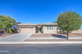 8735 89th Dr, Peoria, AZ 85345