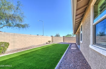 8735 89th Dr, Peoria, AZ 85345