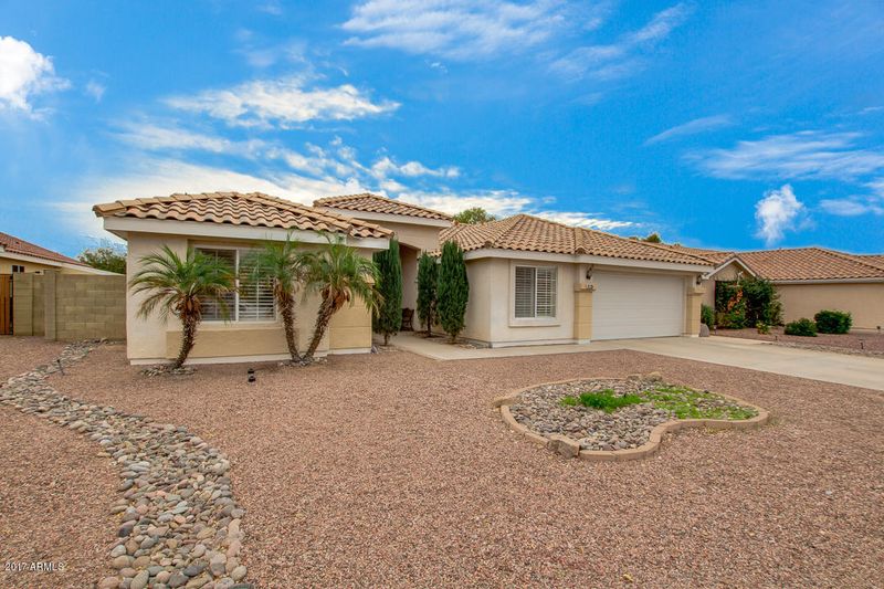 8735 W Davis Rd, Peoria, AZ 85382