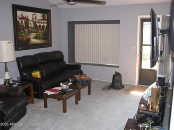 8736 Michelle Dr, Peoria, AZ 85382