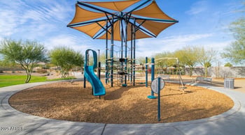8736 Colter St, Glendale, AZ 85305