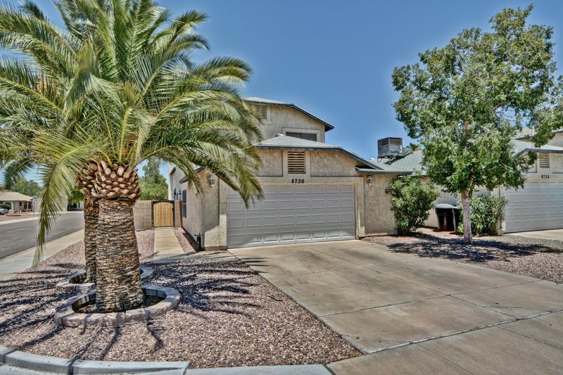 8736 W Willowbrook Dr, Peoria, AZ 85382