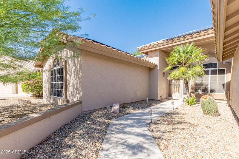 8737 Kimberly Way, Peoria, AZ 85382