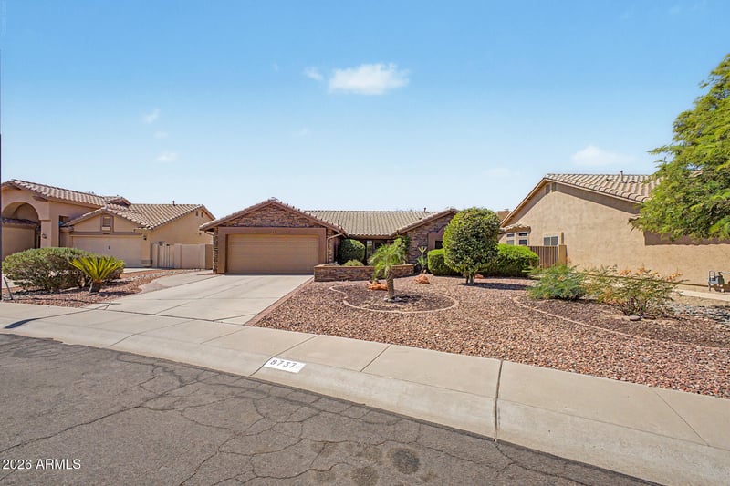 8737 W Mcrae Way, Peoria, AZ 85382
