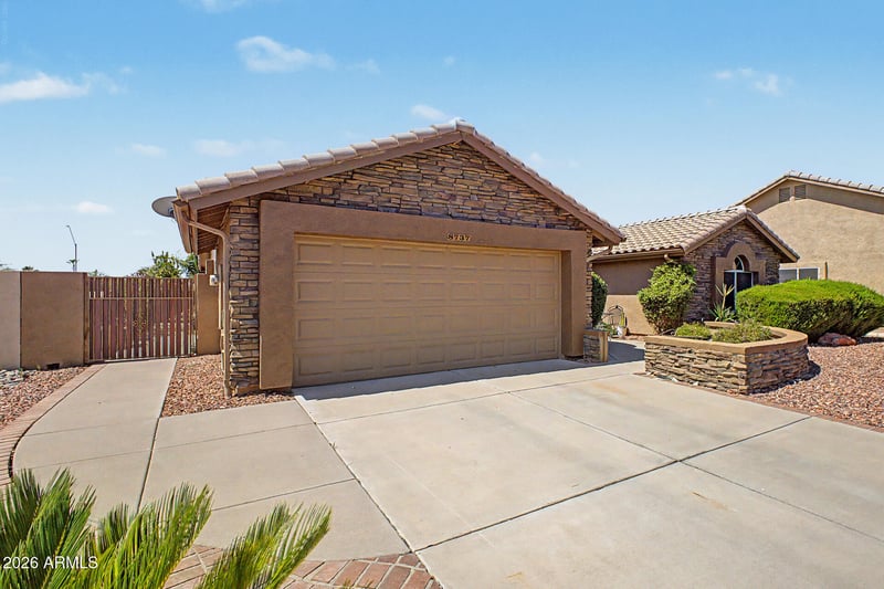 8737 W Mcrae Way, Peoria, AZ 85382