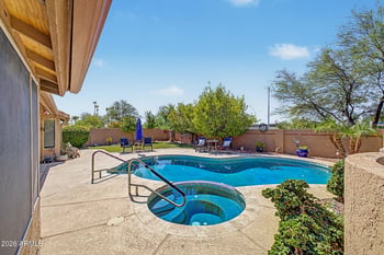 8737 Mcrae Way, Peoria, AZ 85382