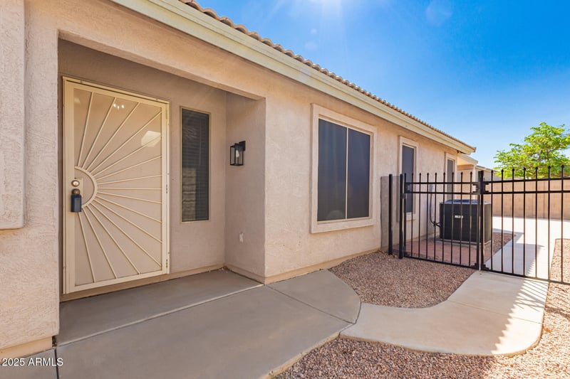 8739 Natal Cir, Mesa, AZ 85209