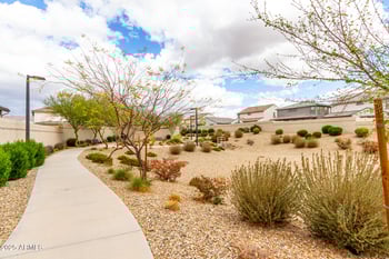 8740 San Miguel Ave, Glendale, AZ 85305