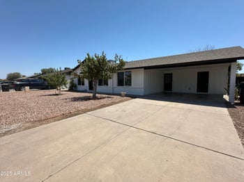 8741 Osborn Rd, Phoenix, AZ 85037