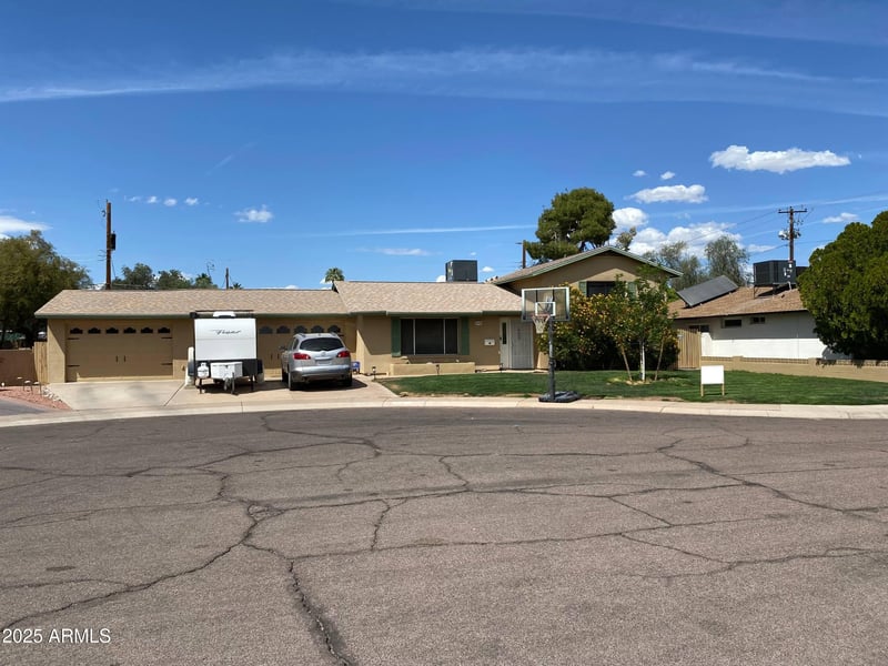 8742 Berridge Ln, Scottsdale, AZ 85250