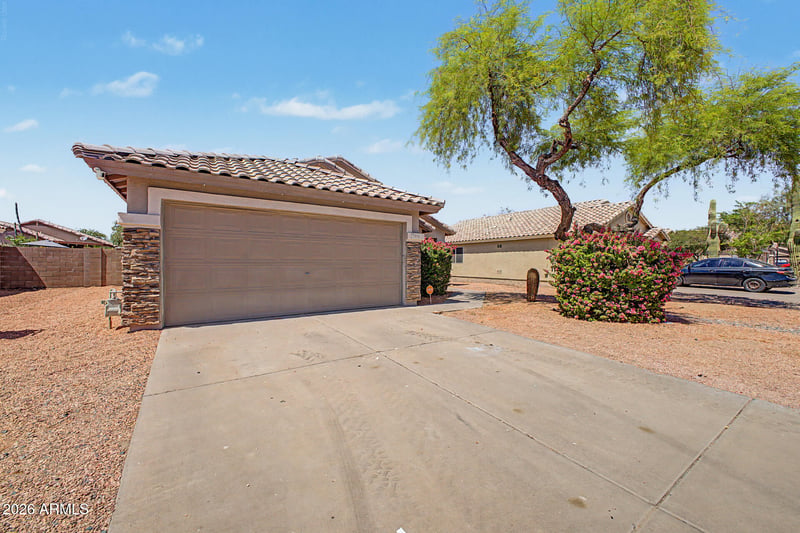 8742 E Carol Ave, Mesa, AZ 85208