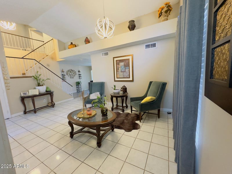 8742 Edgemont Ave, Phoenix, AZ 85037