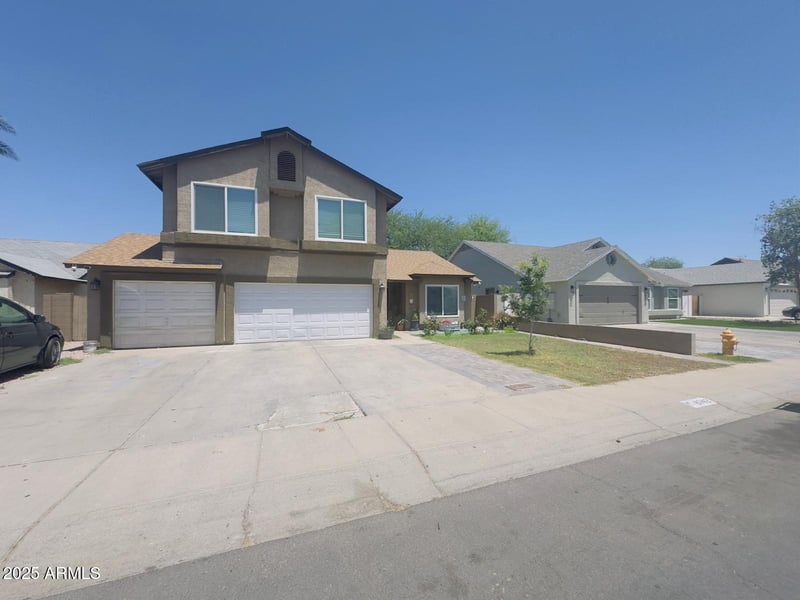 8742 Edgemont Ave, Phoenix, AZ 85037