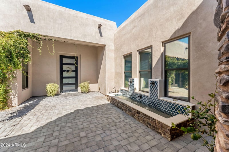 8742 Villa Cassandra Dr, Scottsdale, AZ 85266