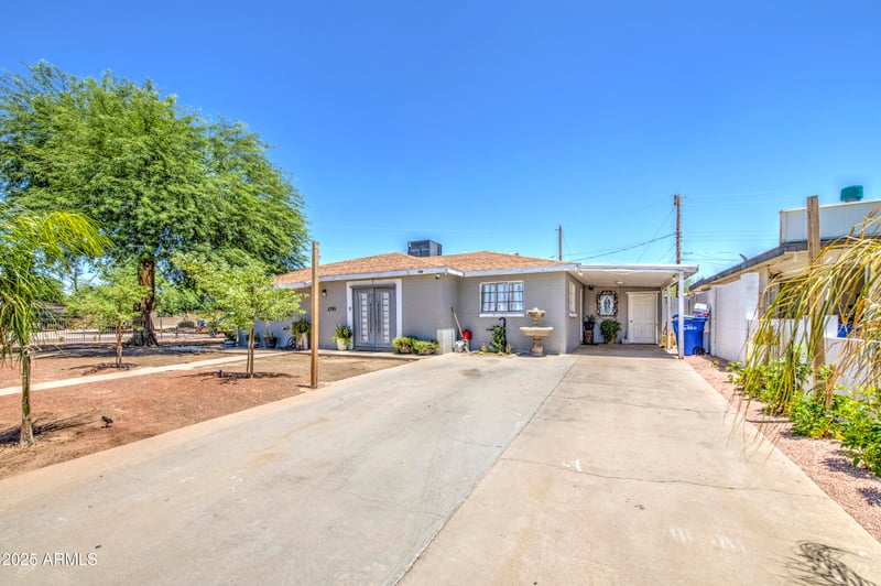 8743 31st Ave, Phoenix, AZ 85051