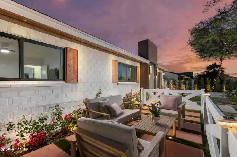 8743 Rancho Vista Dr, Scottsdale, AZ 85251