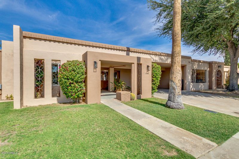 8744 E Vía De Dorado Dr, Scottsdale, AZ 85258