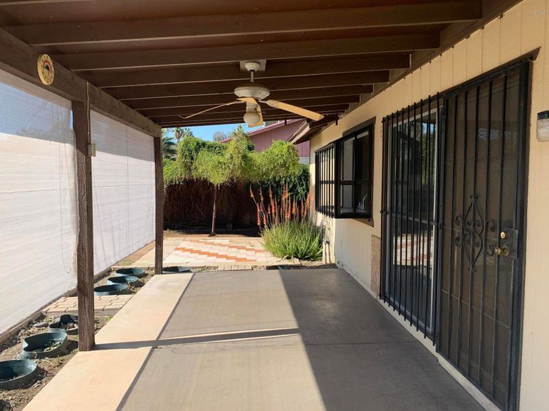 8747 W Columbus Ave, Phoenix, AZ 85037