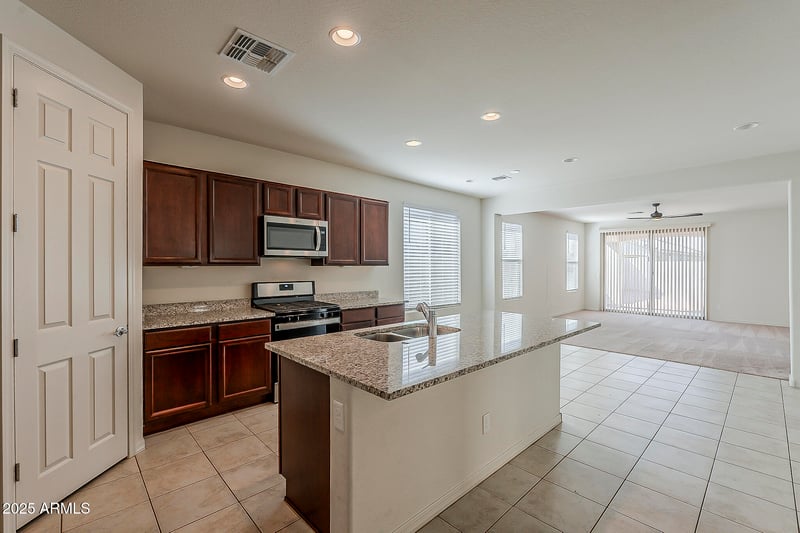 8749 San Miguel Ave, Glendale, AZ 85305