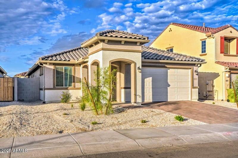 8749 San Miguel Ave, Glendale, AZ 85305