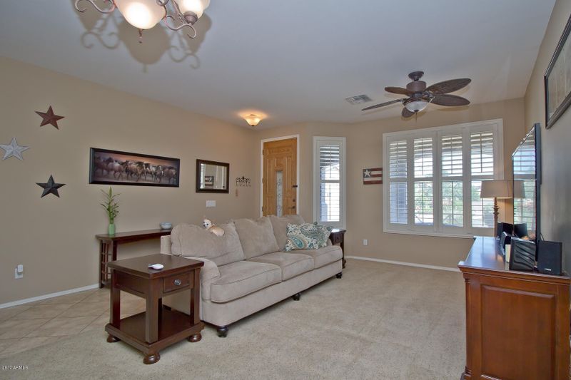 8749 W Glenn Dr, Glendale, AZ 85305
