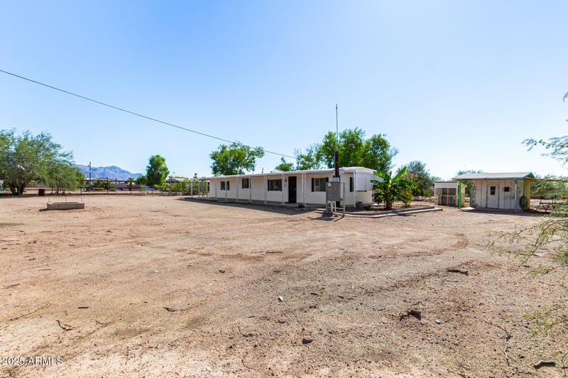 875 Smoketree St, Apache Junction, AZ 85120
