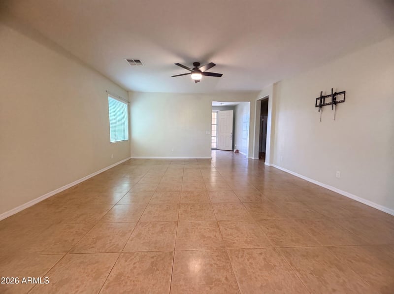 875 Ayrshire Trl, San Tan Valley, AZ 85143