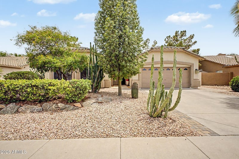 875 W Beechnut Dr, Chandler, AZ 85248