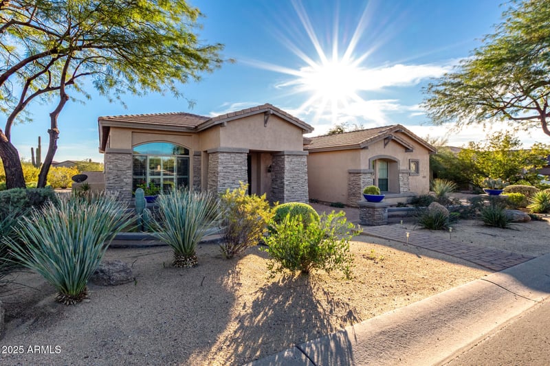 8751 E Menlo Cir, Mesa, AZ 85207