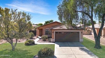 8751 Royal Palm Rd, Peoria, AZ 85345