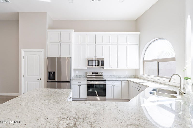 8753 Greenview Dr, Gold Canyon, AZ 85118