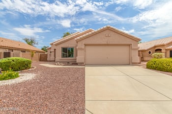 8753 Salter Dr, Peoria, AZ 85382
