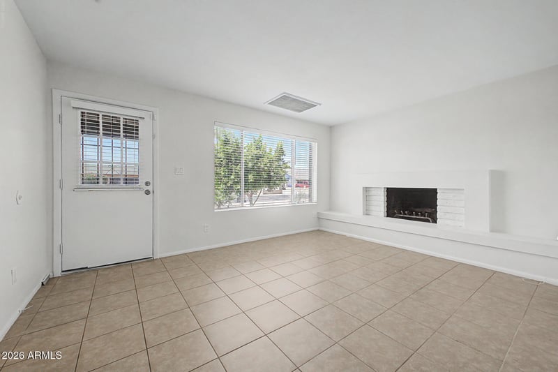 8754 W Elm St, Phoenix, AZ 85037
