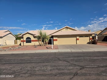 8758 Bloomfield Rd, Peoria, AZ 85381