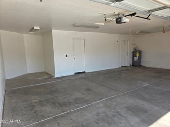 8758 Bloomfield Rd, Peoria, AZ 85381