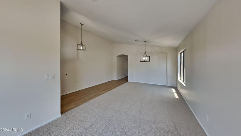 8758 E Obispo Ave, Mesa, AZ 85212