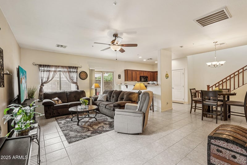 8759 Surrey Ave, Peoria, AZ 85381