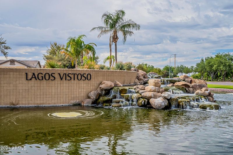 876 E Runaway Bay Pl, Chandler, AZ 85249