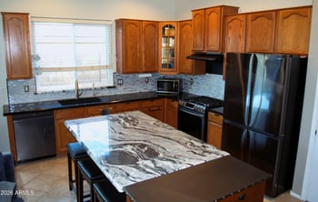 8761 Obispo Ave, Mesa, AZ 85212