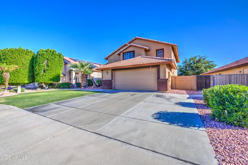 8763 Alex Ave, Peoria, AZ 85382